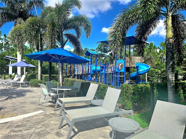 Building Photo - 3401 Acapulco Cir