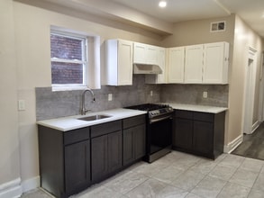 Building Photo - 55 9th Ave