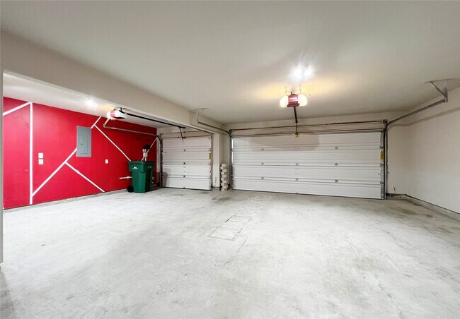 Building Photo - 28203 Checker Bend Ln