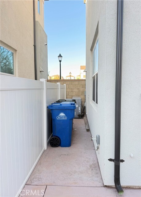 Building Photo - 2495 E Encanto Pso