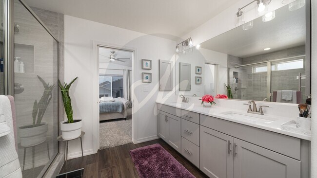 Building Photo - Beautiful Rancher in Cumbre Vista