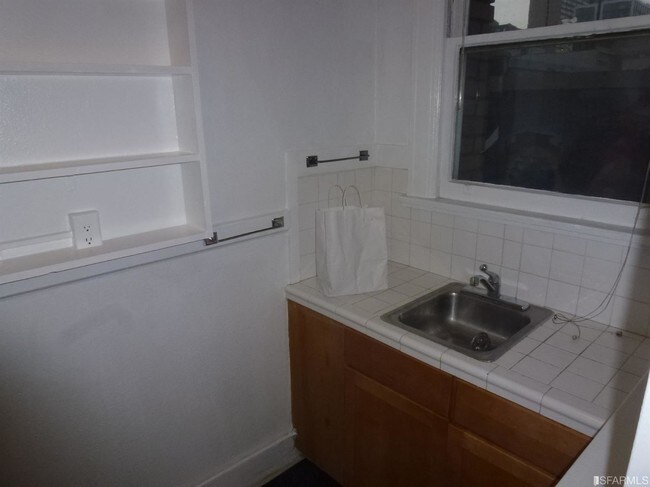 Building Photo - 1086 Post St