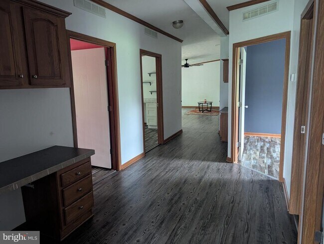 Building Photo - 6703 Westville Rd