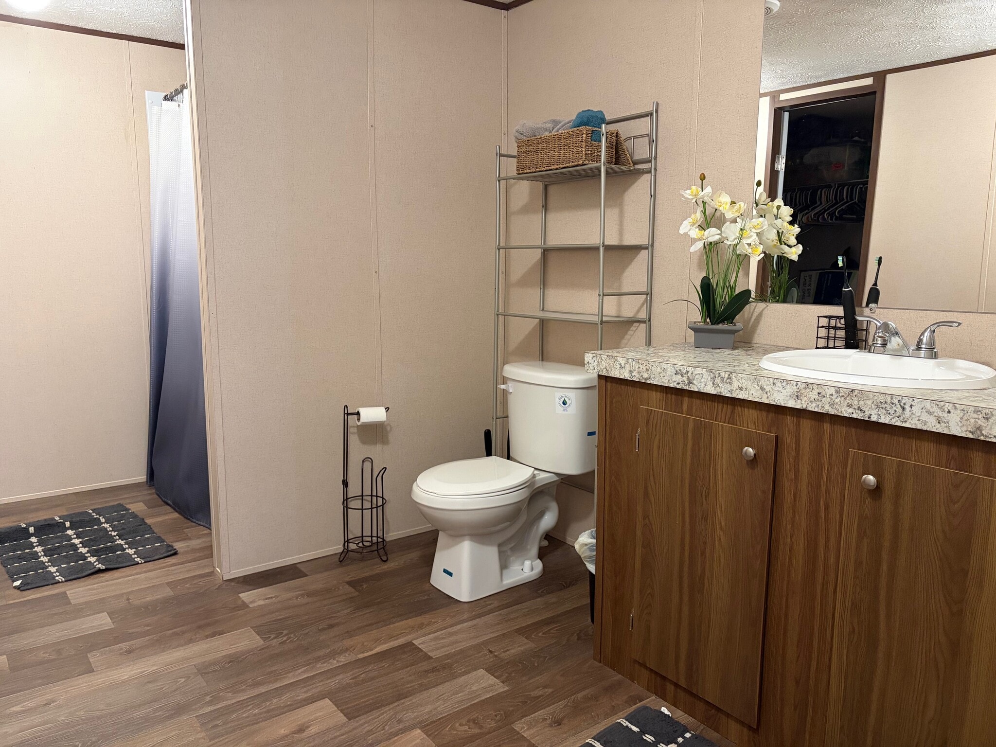 Master Bath - 1500 Gulley River Rd