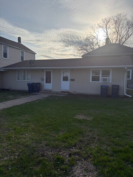 Unit on the right - 105 NE 5th Ave