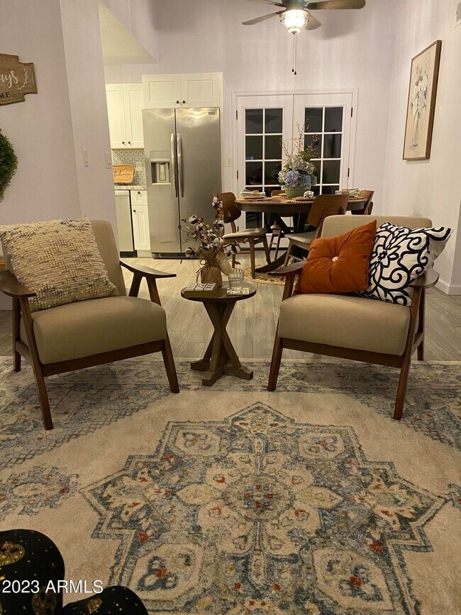 Building Photo - 7209 S Butte Ave