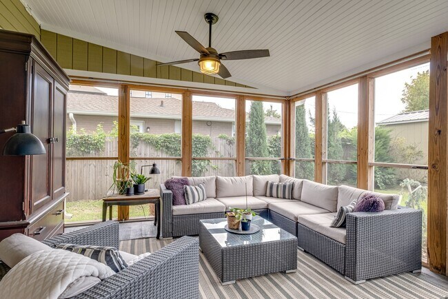 Building Photo - 1403 Arthur Ave