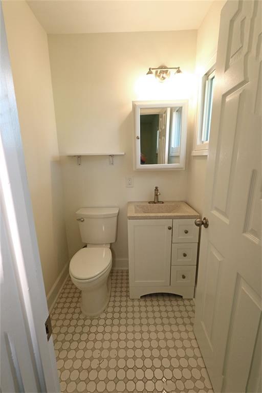 Building Photo - 4985 Crowe Dr SE