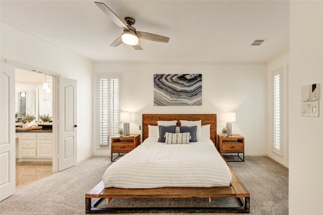 Building Photo - 13515 N Tracewood Bend