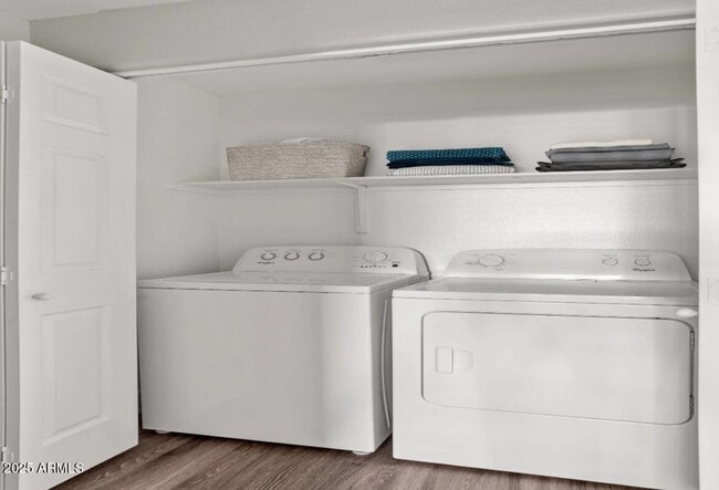 Building Photo - 1250 W Grove Pkwy