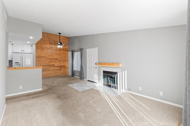 Building Photo - 11511 Fury Ln