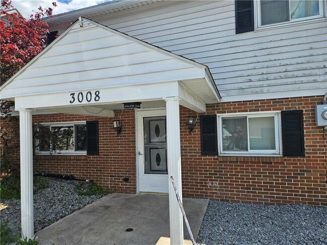 Building Photo - 3008 Turk St