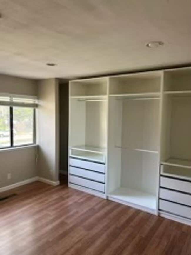 Building Photo - Advent - Tranquil Two Bedroom Condo W/ Patio & Two Assigned Parking Spaces!