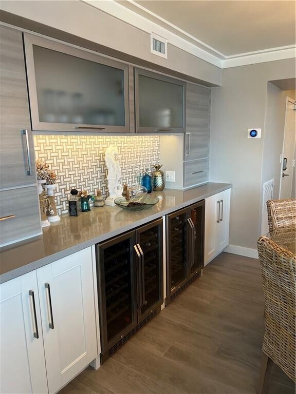 Building Photo - 5200 N Ocean Blvd