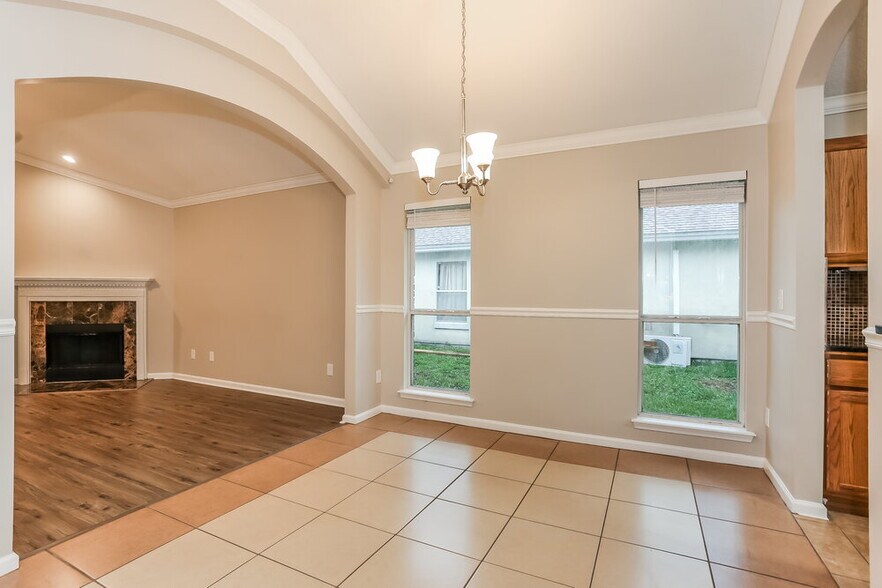 Building Photo - 5046 Cape Elizabeth Ct W