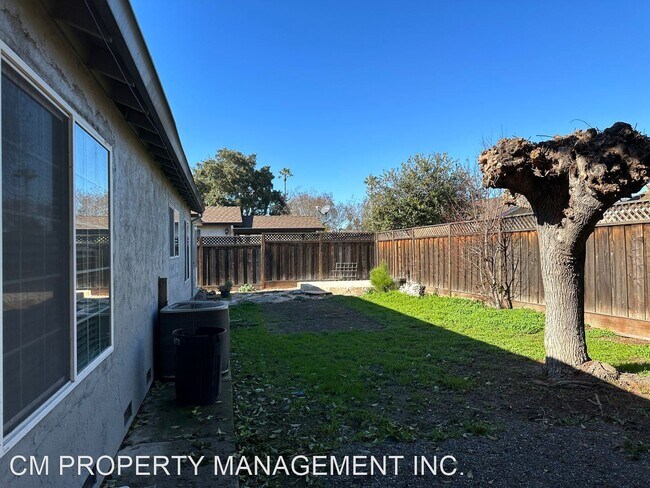 Building Photo - 4 br, 2 bath House - 5936 Jacques Drive