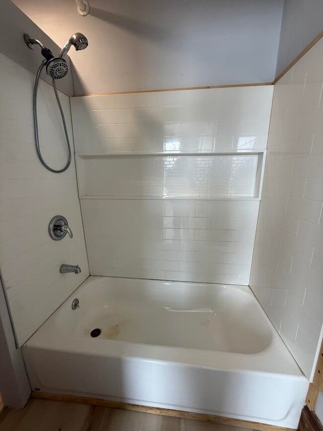 Building Photo - 41-43 Central St