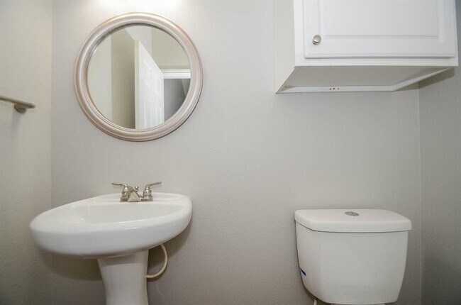 Building Photo - 12707 Boheme Dr