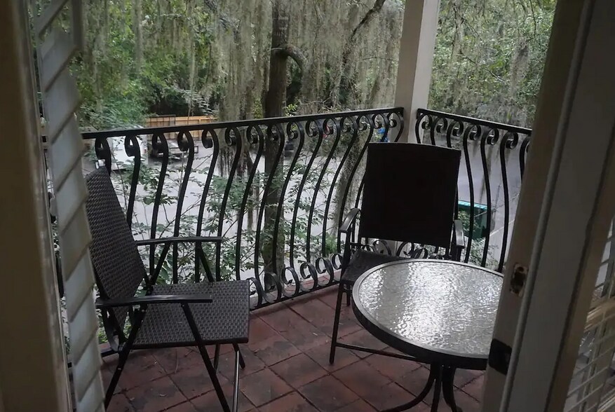 Patio - 5214 SW 91st Ter
