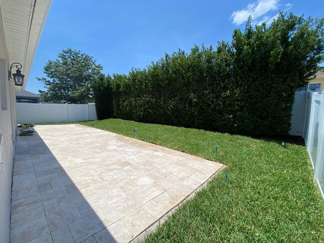 Building Photo - The perfect House for rent in Clermont!