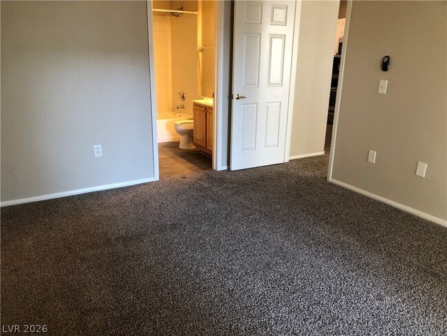 Building Photo - 8555 W Russell Rd