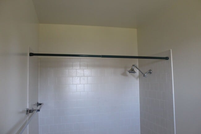 Building Photo - 6520 Climax Ave
