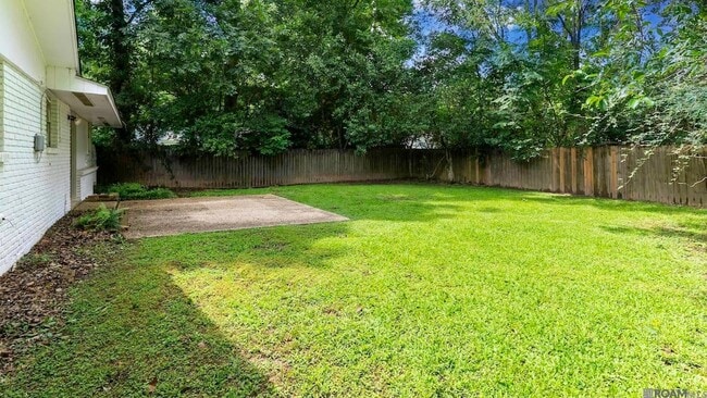 Building Photo - 4587 Mimosa St