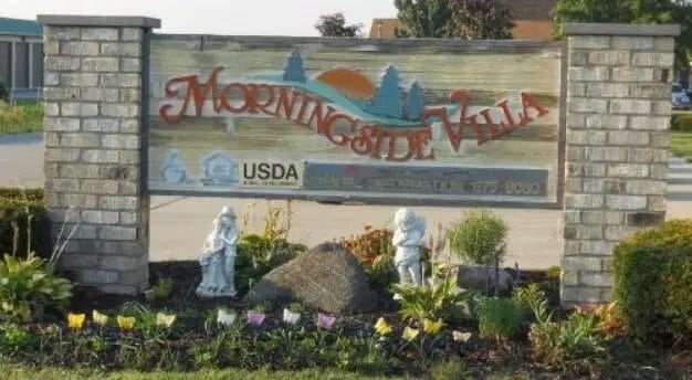 Building Photo - 985 Meadow Ln