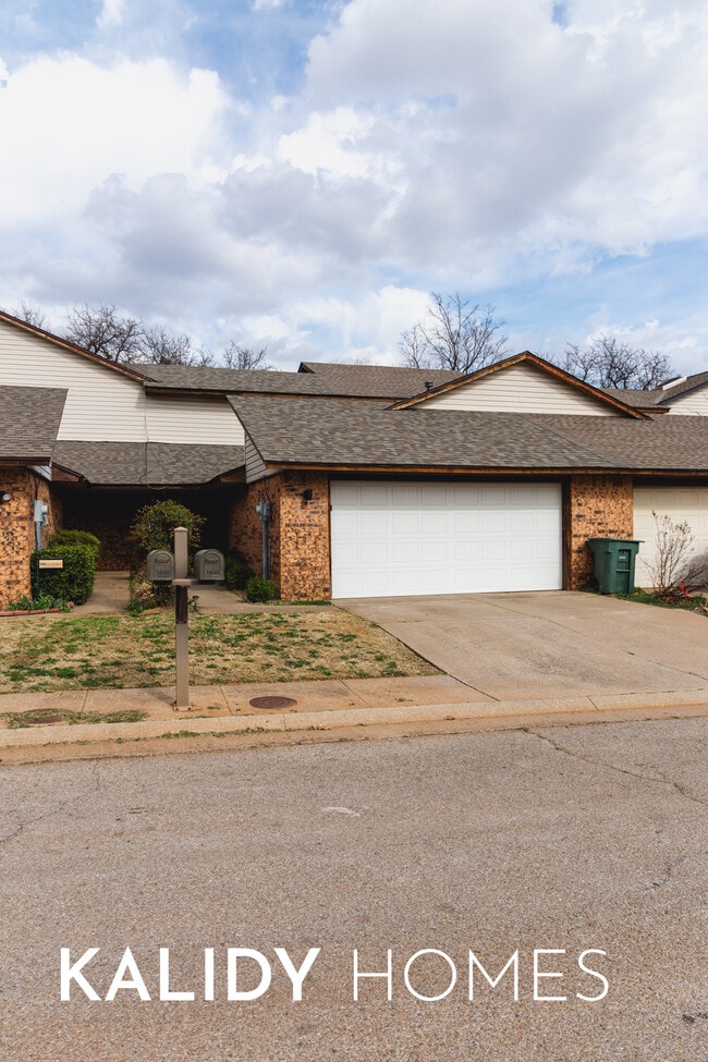 Building Photo - 3804 Summer Cloud Dr