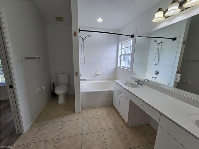 Building Photo - 481 10th Ave NW