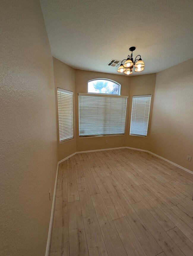 Building Photo - AVAILABLE NOW IN SAN TAN RANCH GILBERT!!!!