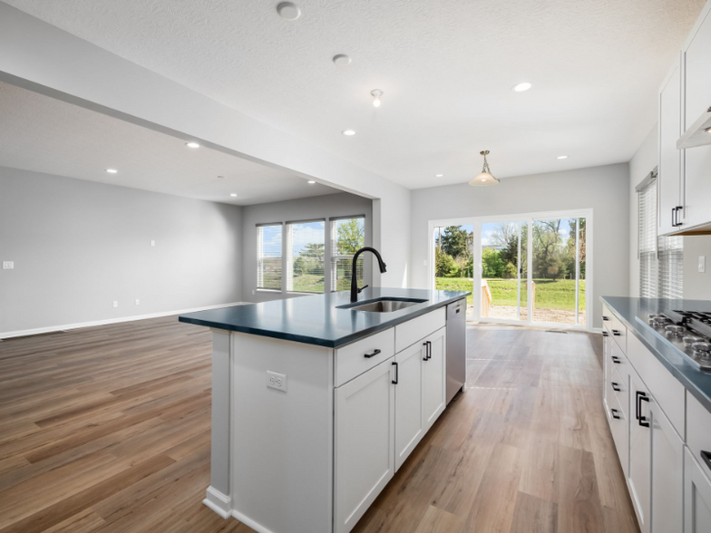 Building Photo - 267 Sage Hill Dr