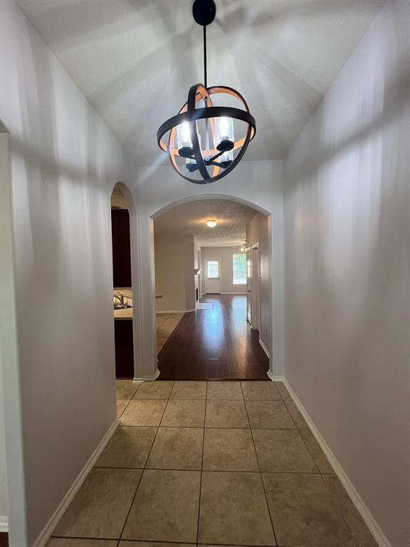 Building Photo - 21723 Chanas Ct