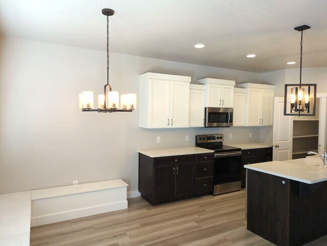 Building Photo - Single Level 3 Bedroom Home in St. George