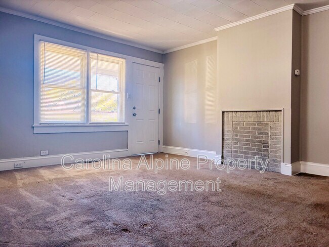 Building Photo - 1011 Horton Ave