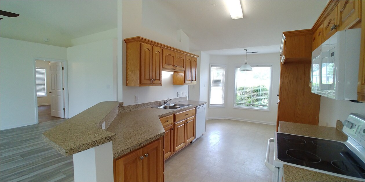 Building Photo - 1289 Gailard Dr