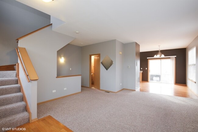 Building Photo - 468 Littleton Trail