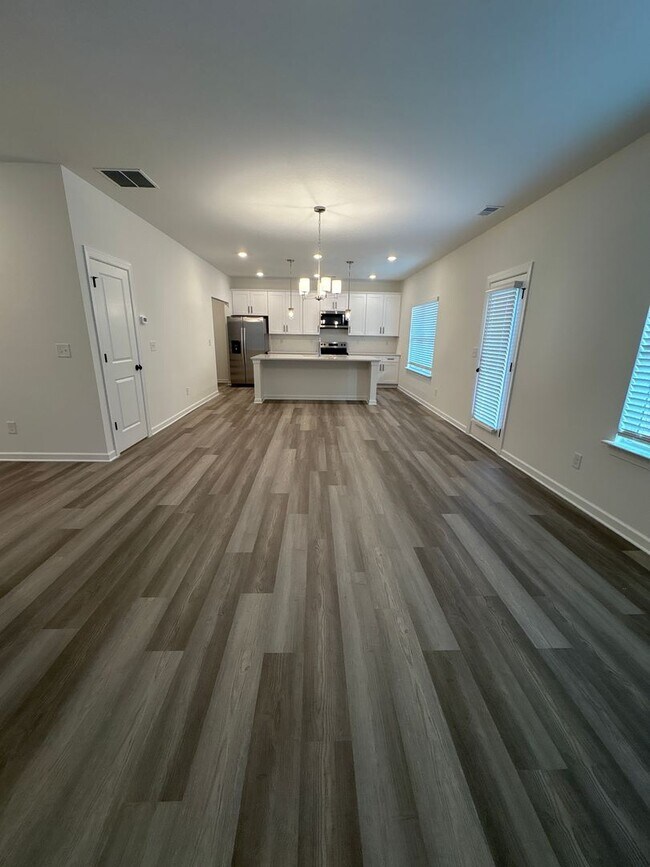 Building Photo - BRAND NEW SINGLE FAMILY HOME IN LOGANVILLE