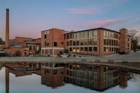 Building Photo - 200 Barrett St