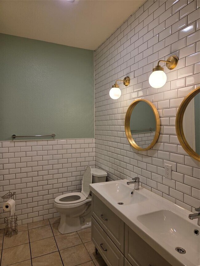 Building Photo - 9209 Colberg Dr