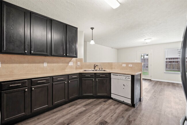 Building Photo - 20742 Fair Castle Dr