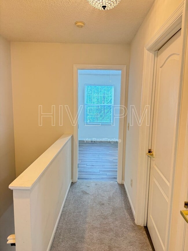 Building Photo - 826 Rossford Run
