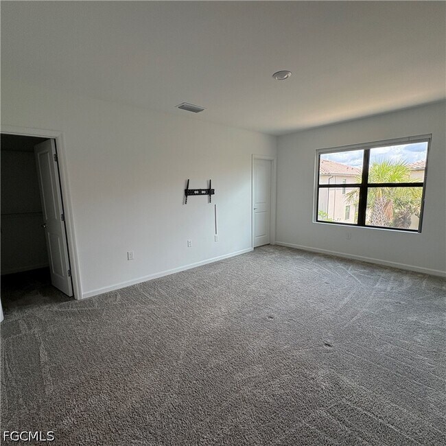 Building Photo - 1545 Lake Jessup Cir