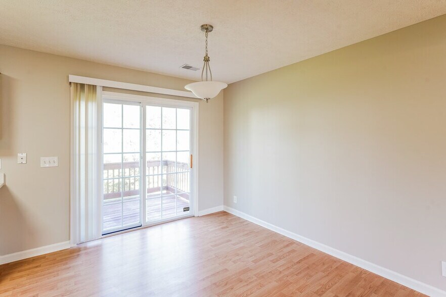 Building Photo - 3423 Cainbrook Crossing