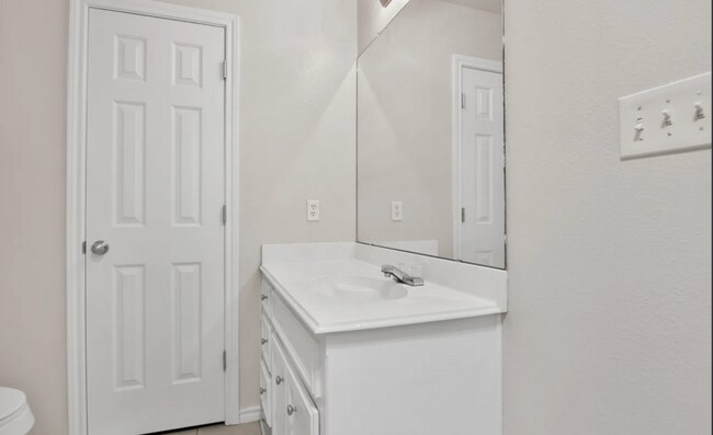 Building Photo - 2117 99th St