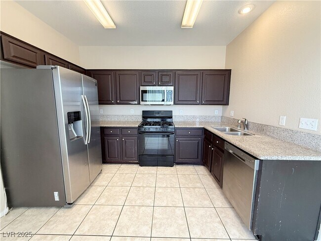 Building Photo - 5057 Midnight Oil Dr