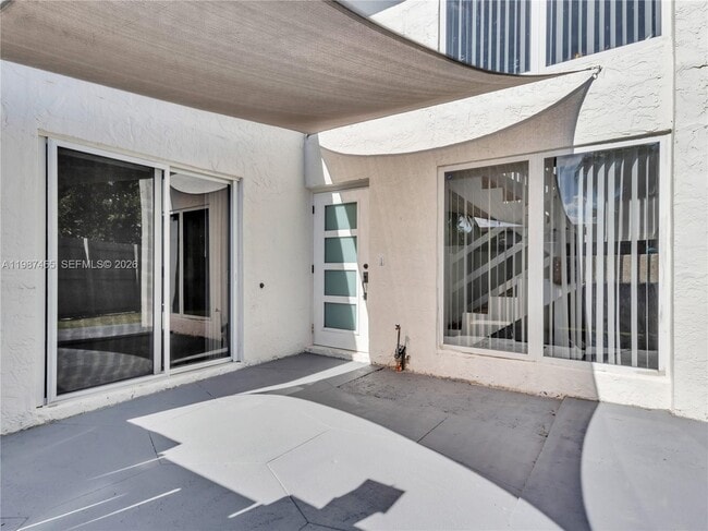 Building Photo - 6505 SW 113th Pl