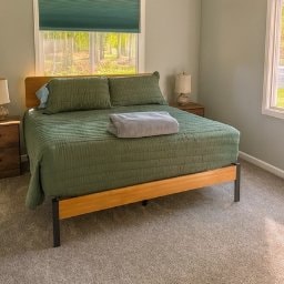 Building Photo - 1902 Greenwood Ave