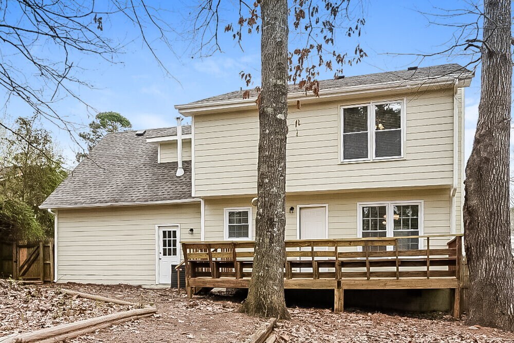 Building Photo - 1220 Izod Ct