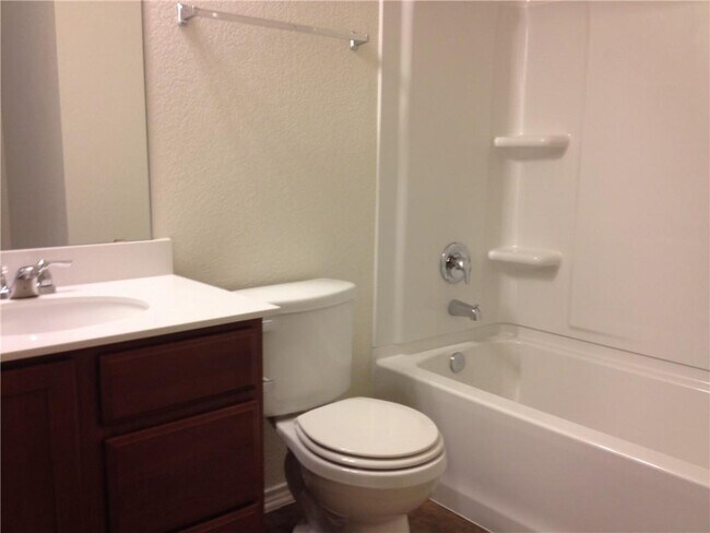 Building Photo - 13701 Abraham Lincoln St